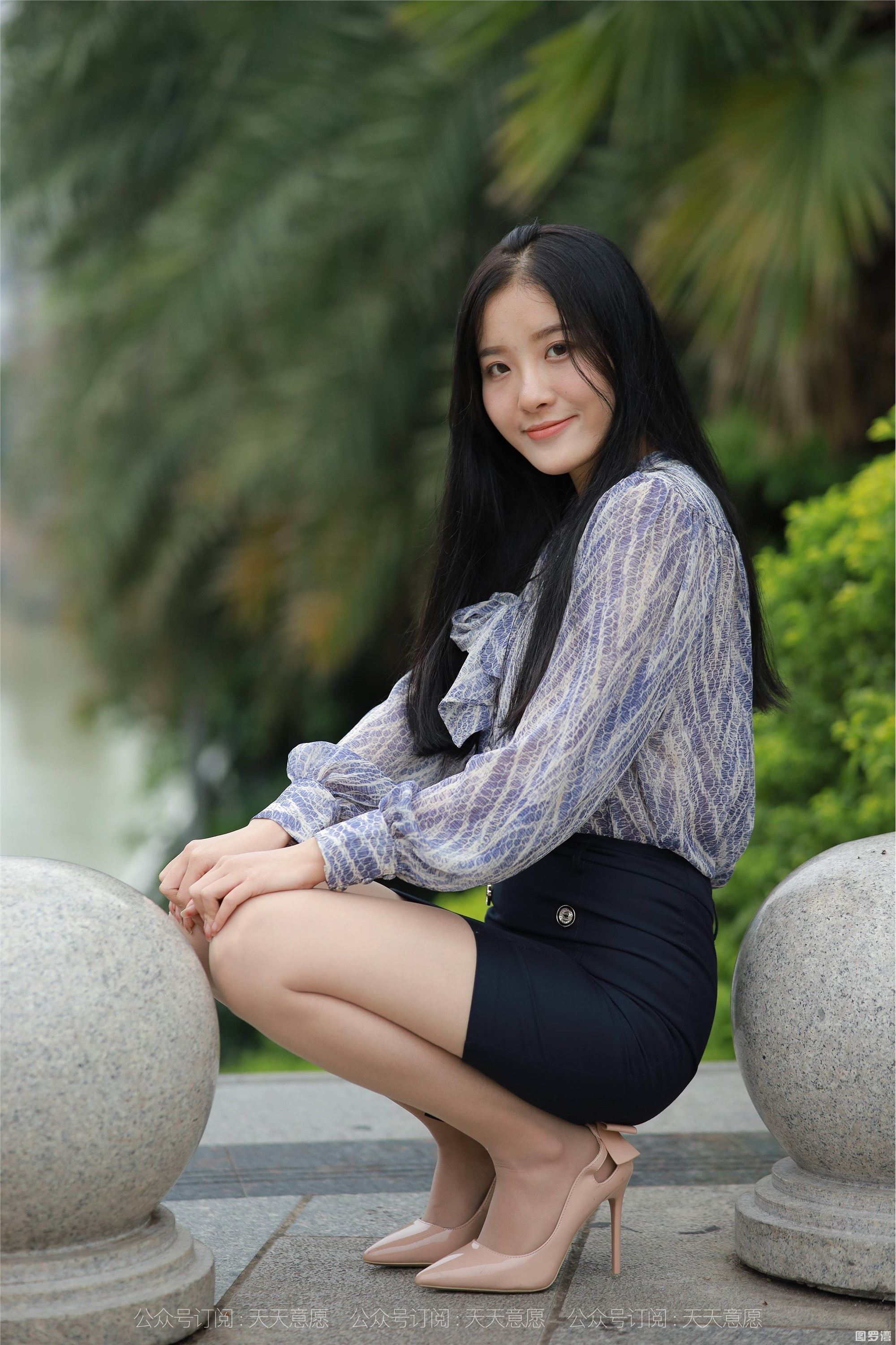 IESS异思趣向  2021.10.25 丝享家957：婉苹《公园偶遇美女》